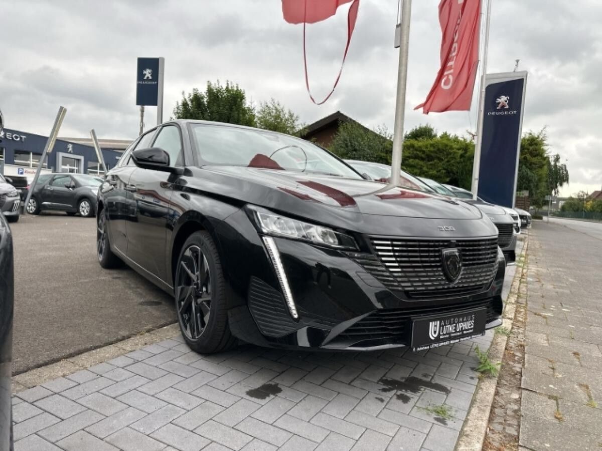 Peugeot 308 SW ALLURE BlueHDi 130 EAT8 Navi  ACC CarPlay