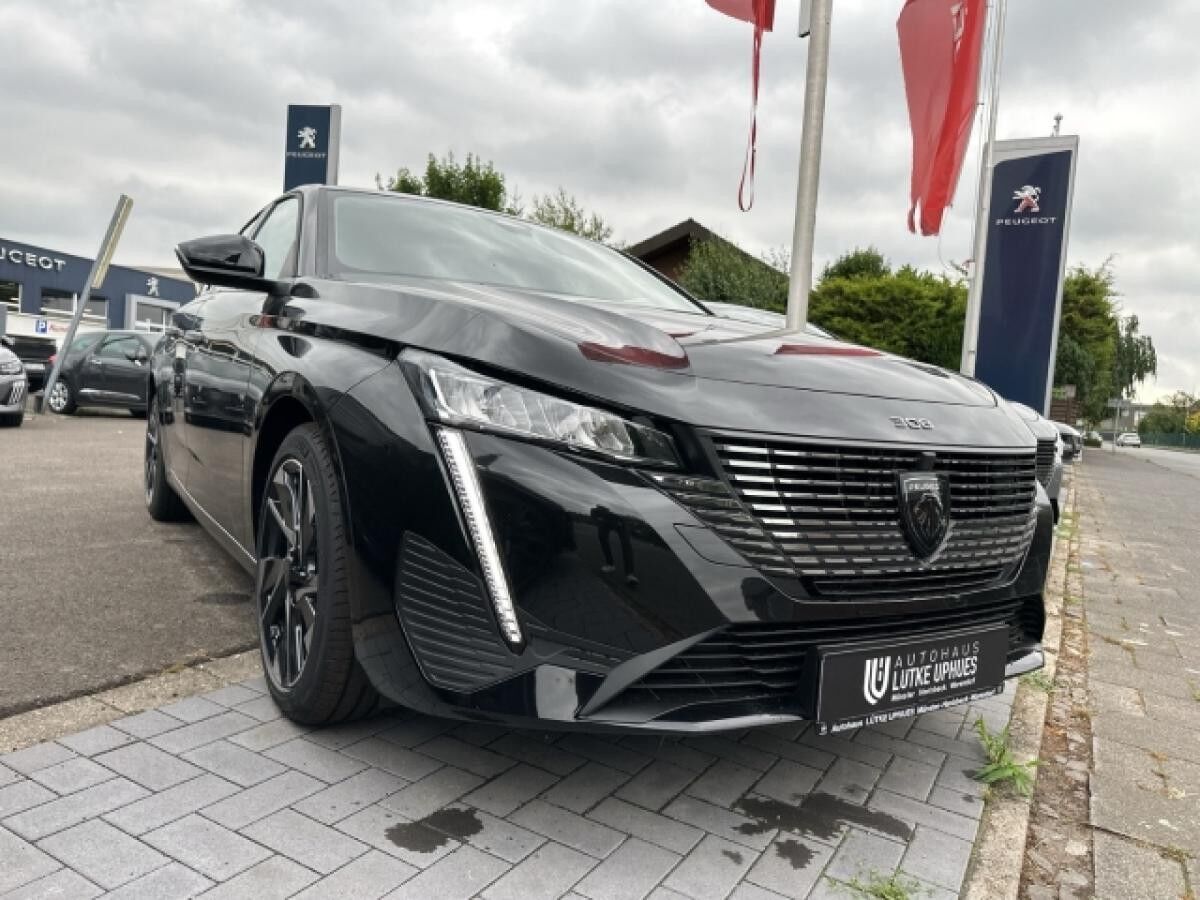 Peugeot 308 SW ALLURE BlueHDi 130 EAT8 Navi  ACC CarPlay