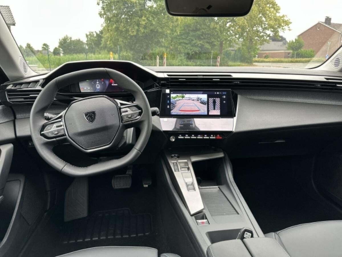 Peugeot 308 SW ALLURE BlueHDi 130 EAT8 Navi  ACC CarPlay