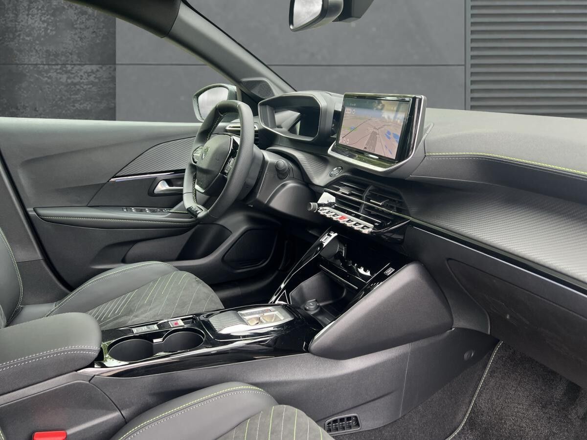 Peugeot 208 GT Elektromotor 156 | 360° Kamera+NAVI