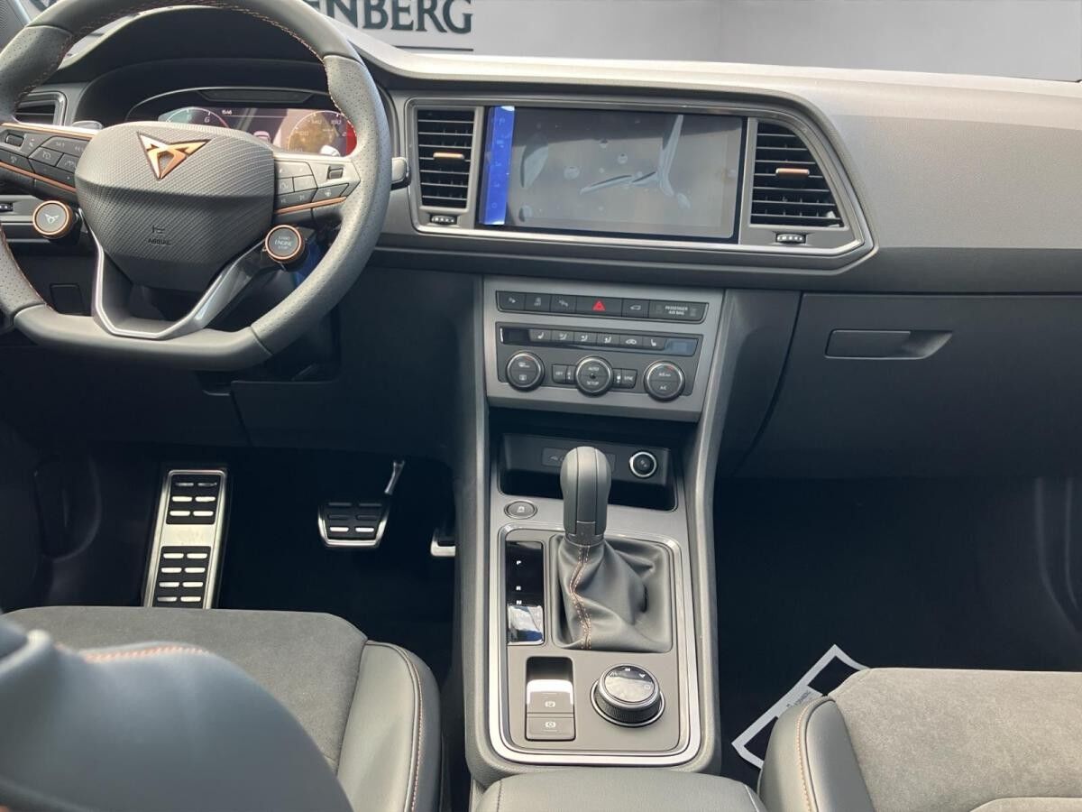 Cupra Ateca VZ 2.0 TSI 221 kW (300 PS) 7-Gang DSG 4Drive Cupra Ateca VZ 2.0 TSI 221 kW (300 PS) 7-Gang DSG 4Drive