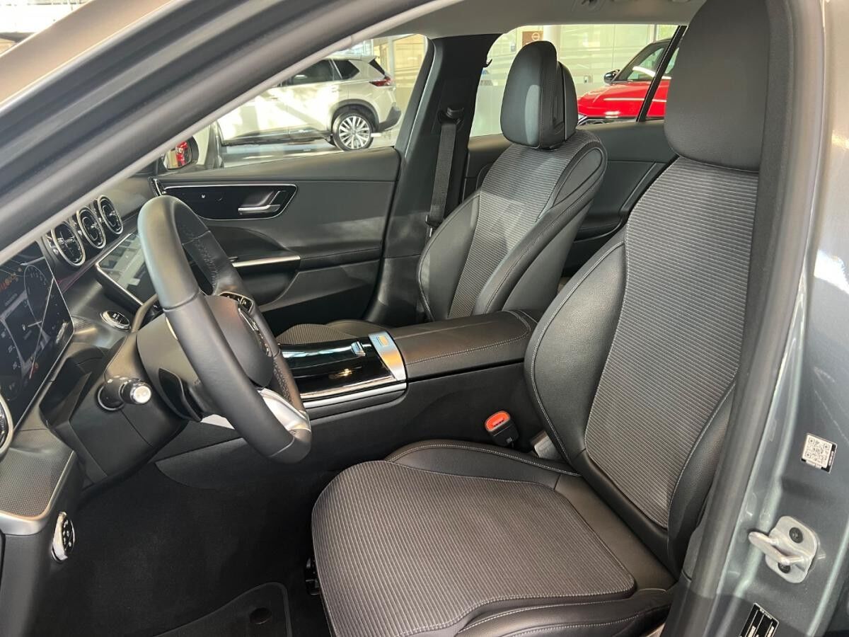 Mercedes-Benz C 300 e T-Modell ACC+LED+Navi+SHZ+HUD