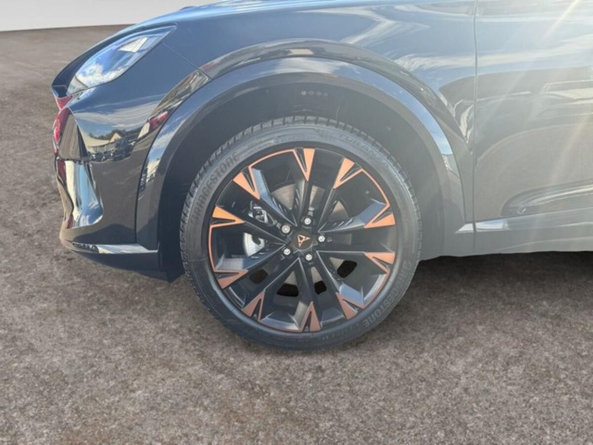 Cupra Formentor 1.5 TSI DSG AHK Sennheiser Skyline Matrix  Pure Performance Edge Intelligent 19"