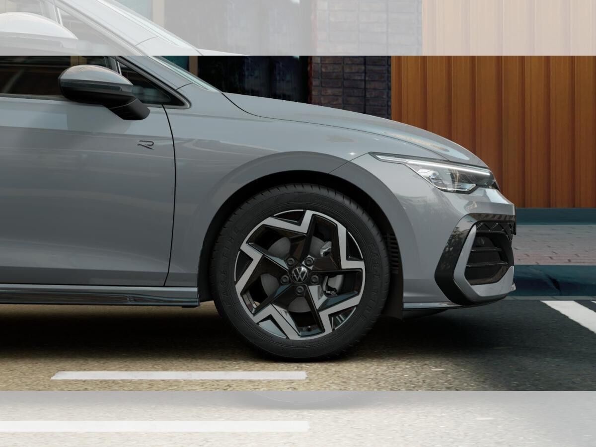 Volkswagen Golf Variant R-LINE 1.5 eTSI 110 kW DSG *AHZV WR LED-PLUS NAVI*