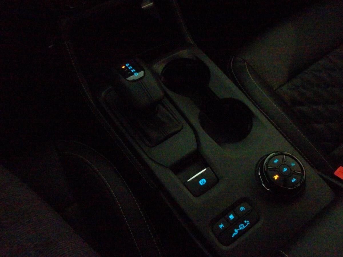 Ford Ranger Platinum 3.0 V6 !!!Standhzg.+Wartung/Verschleiß!!!