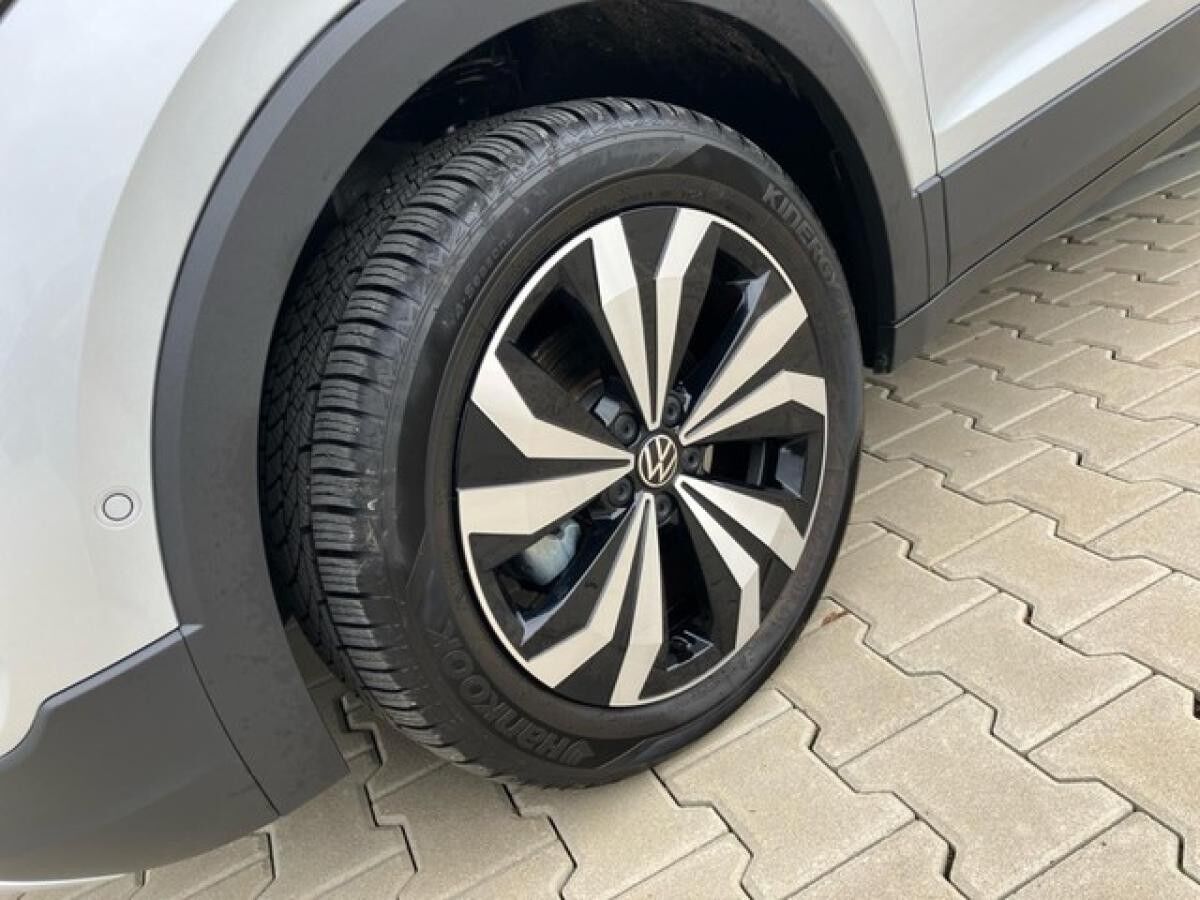 Volkswagen T-Cross Style 1.0 TSI 85kW DSG - 17 Zoll+GJR+Matrix+Navi+SHZ+Carplay+ACC+Kamera+IQ Drive+LM+DAB+PDC+Digital