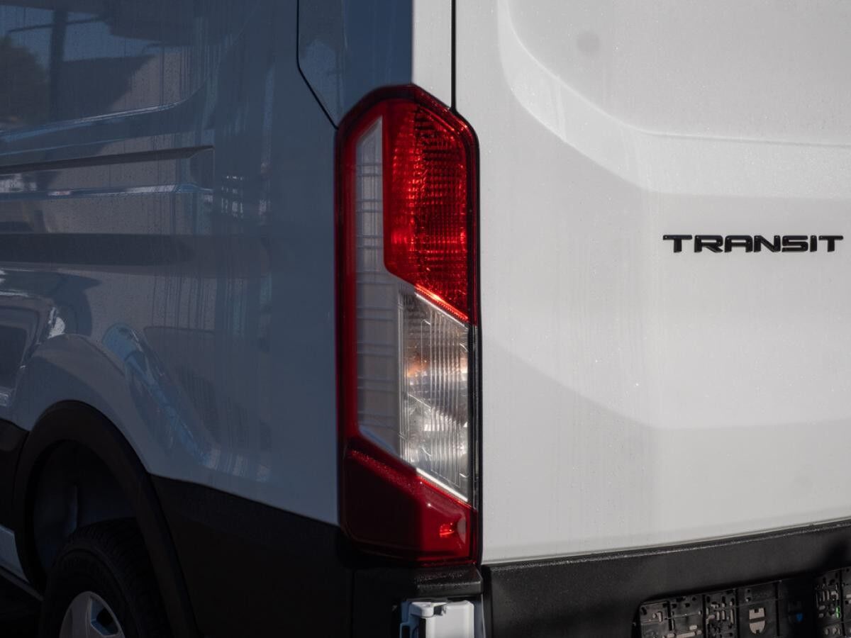 Ford Transit Trend 350L3 FWD ExpressLine 360°Kameras inkl. Laderaumverkleidung mit Boden und Allwetter