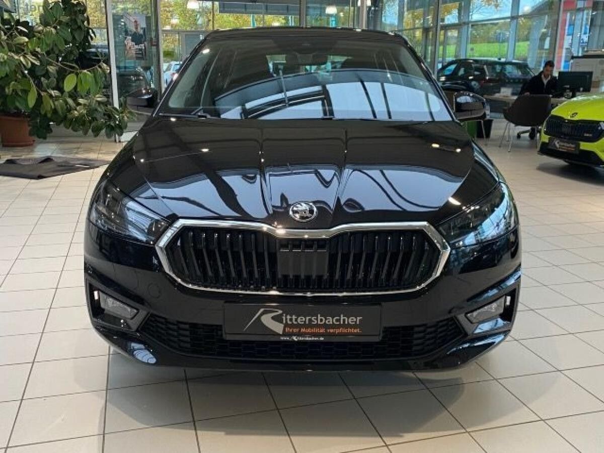 Skoda Fabia Selection 1,0 TSI 5-Gang-Schaltgetriebe Sofort Verfügbar