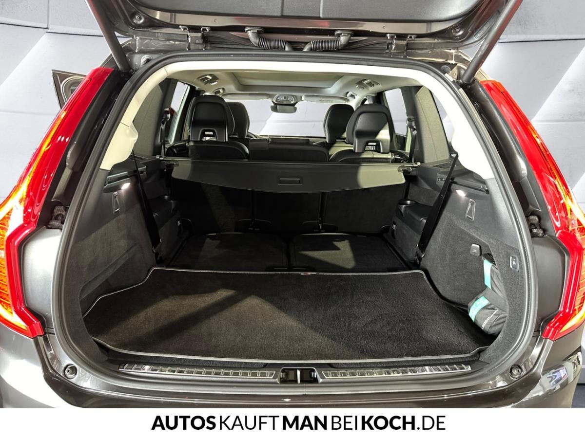 Volvo XC90 B5 D AWD Plus Bright PANO AHK STDH ACC BLIS