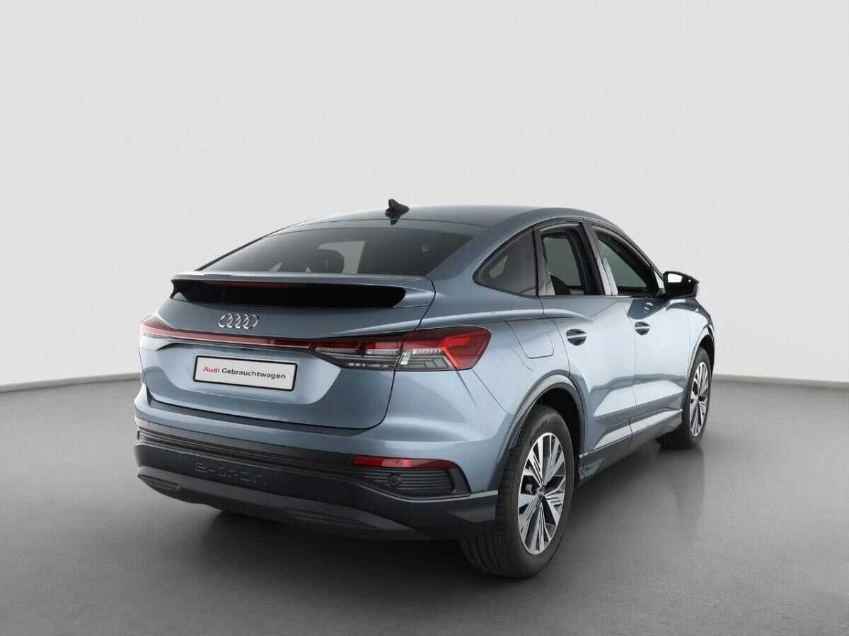 Audi Q4 e-tron Sportback 35, Optikpaket Schwarz, Matrix-LED, 8-Fach bereift