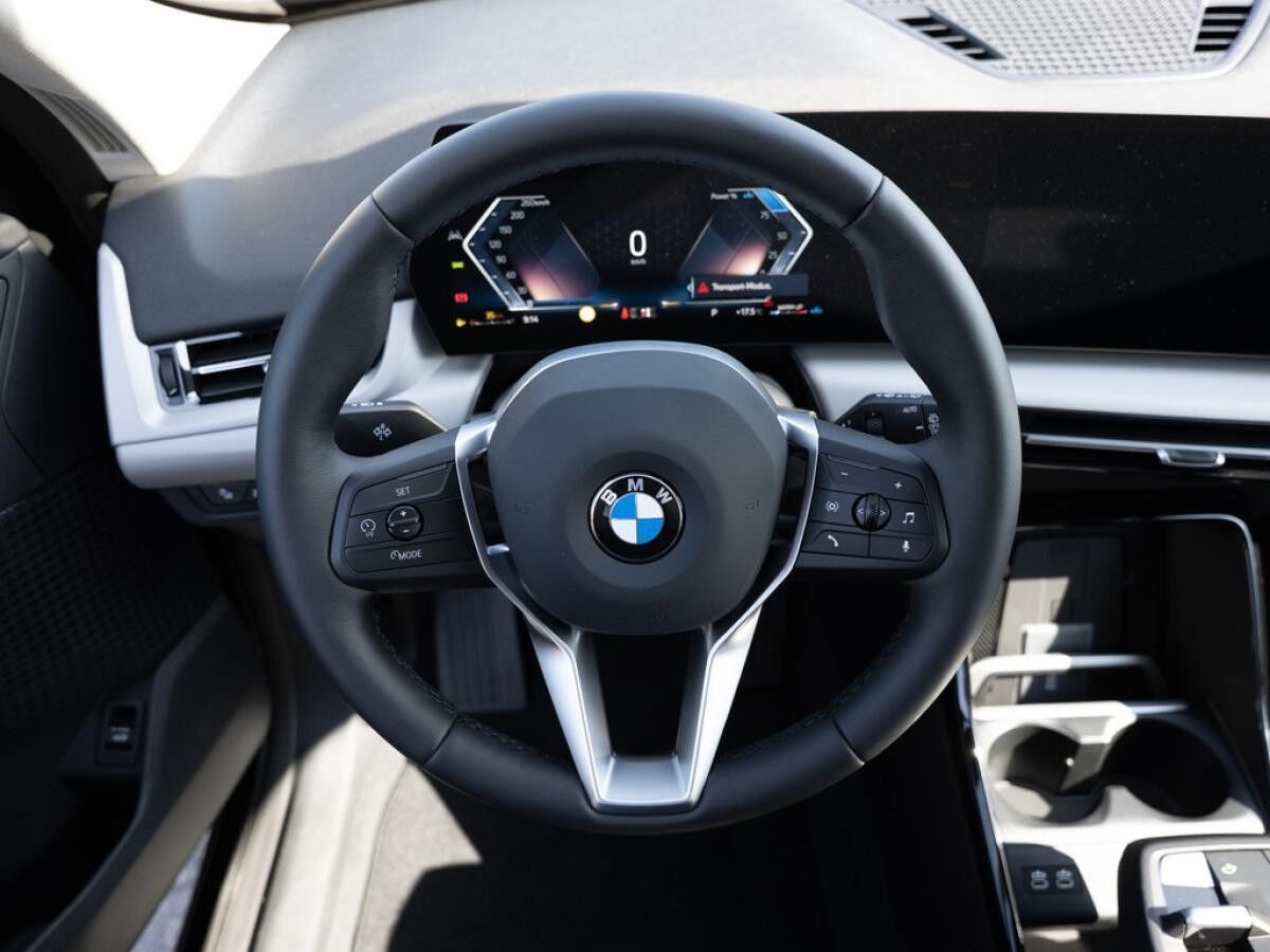 BMW X1 sDrive 18i LED ACC AHK KAMERA *sofort verfügbar"