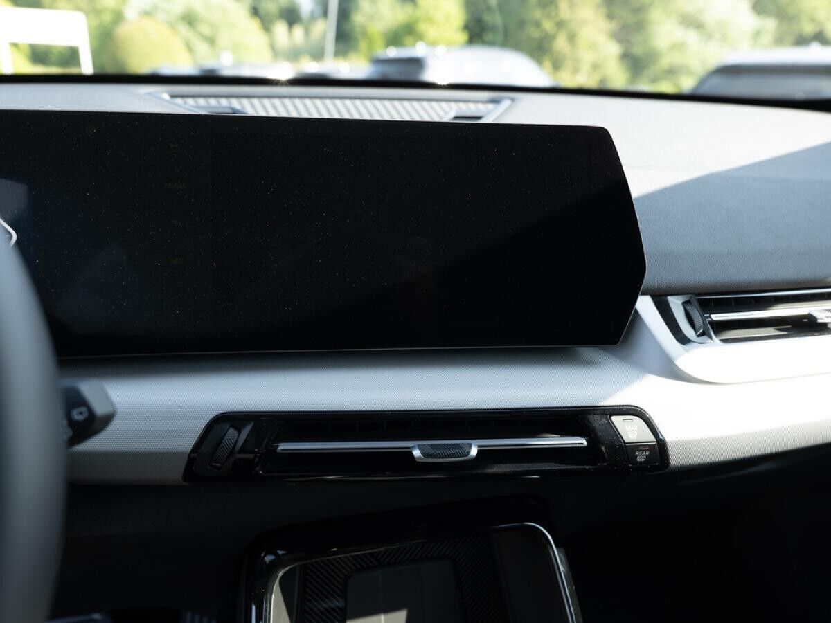 BMW X1 sDrive 18i LED ACC AHK KAMERA *sofort verfügbar"