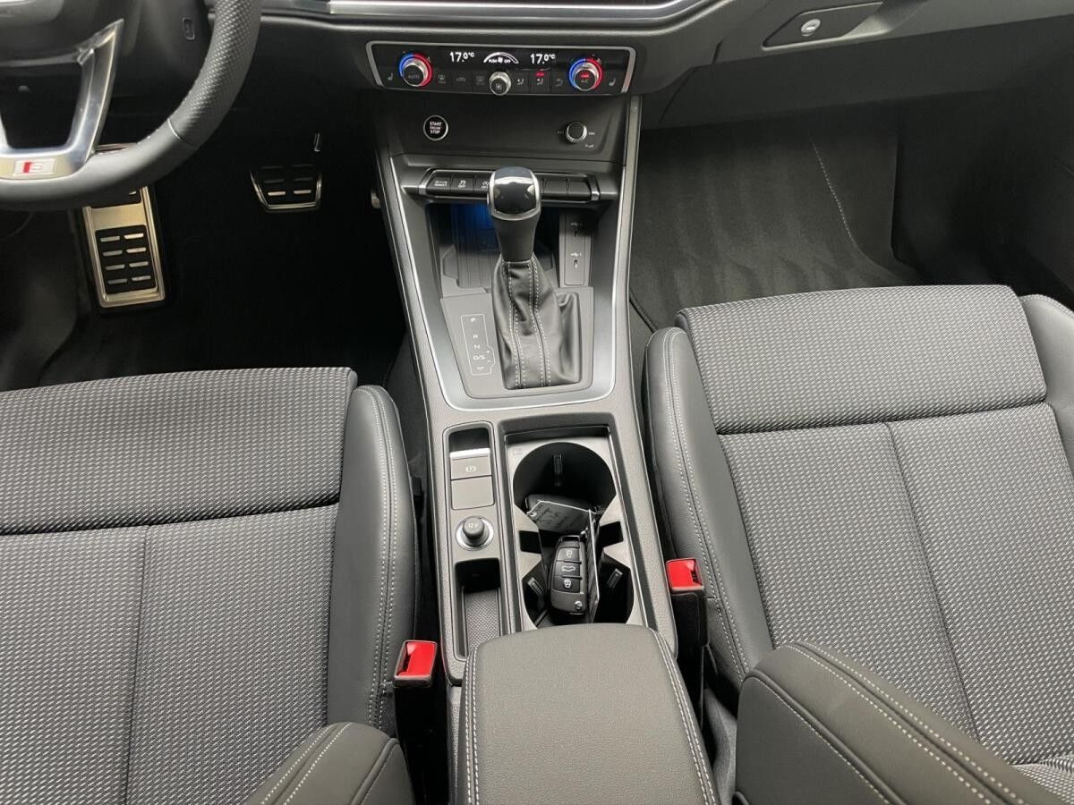 Audi Q3 Sportback (F3N) 35 TFSI - S line