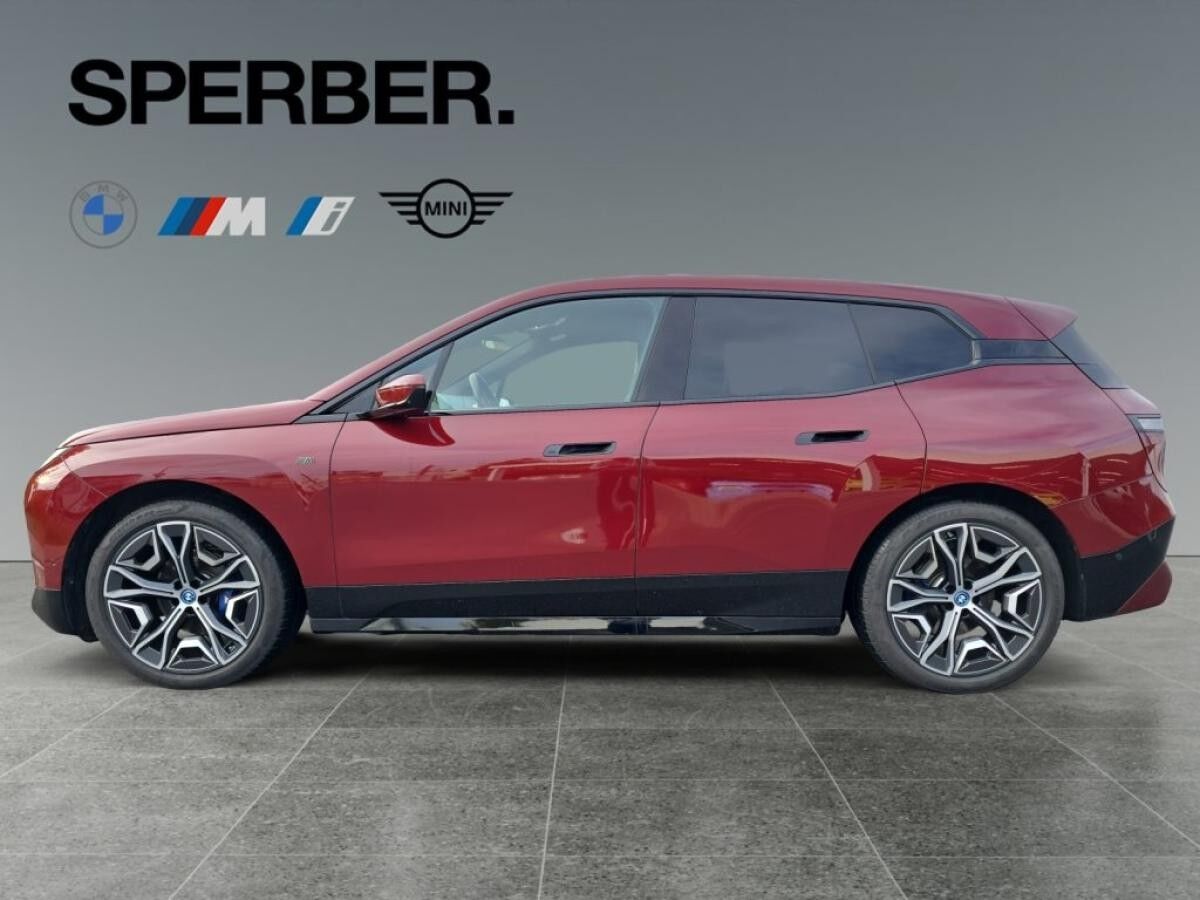 BMW ix M60 Multisitze*Sitzbelüftung*Sky Lounge*Luftfederung*uvm.
