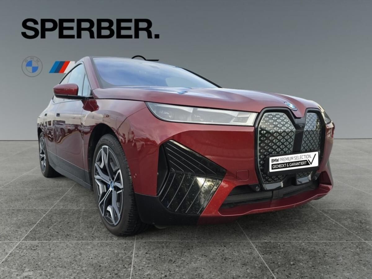BMW ix M60 Multisitze*Sitzbelüftung*Sky Lounge*Luftfederung*uvm.