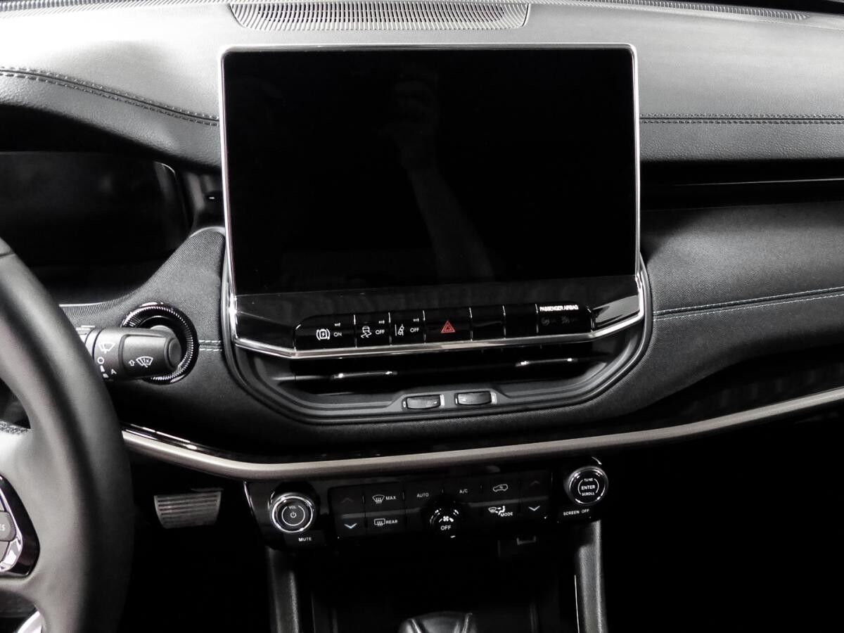 Jeep Compass Upland Plug-In Hybrid 4WD LED ACC Apple CarPlay