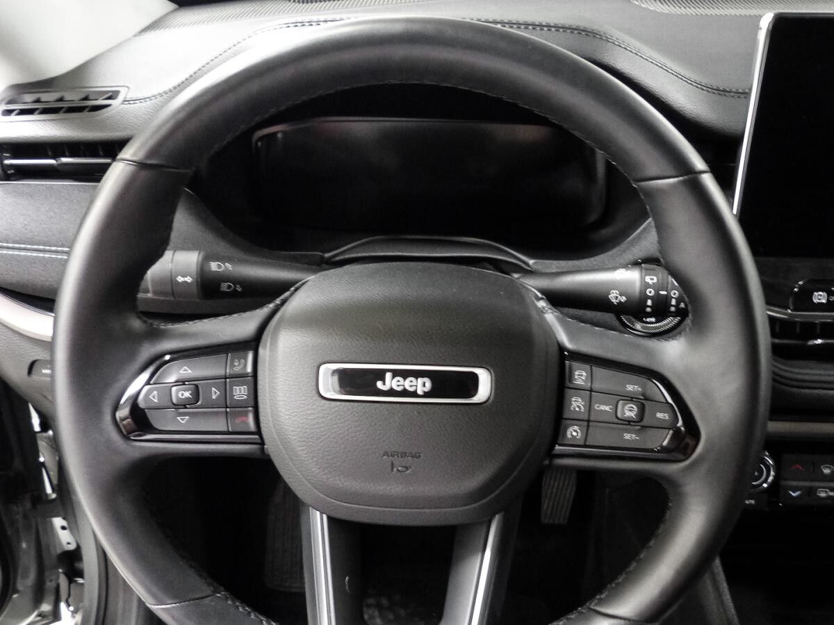 Jeep Compass Upland Plug-In Hybrid 4WD LED ACC Apple CarPlay