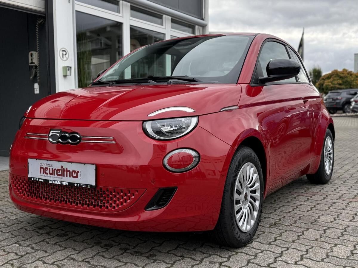 Fiat 500e (RED) 42 kWh LAGERWAGEN NAVI SHZ PDC KAMERA