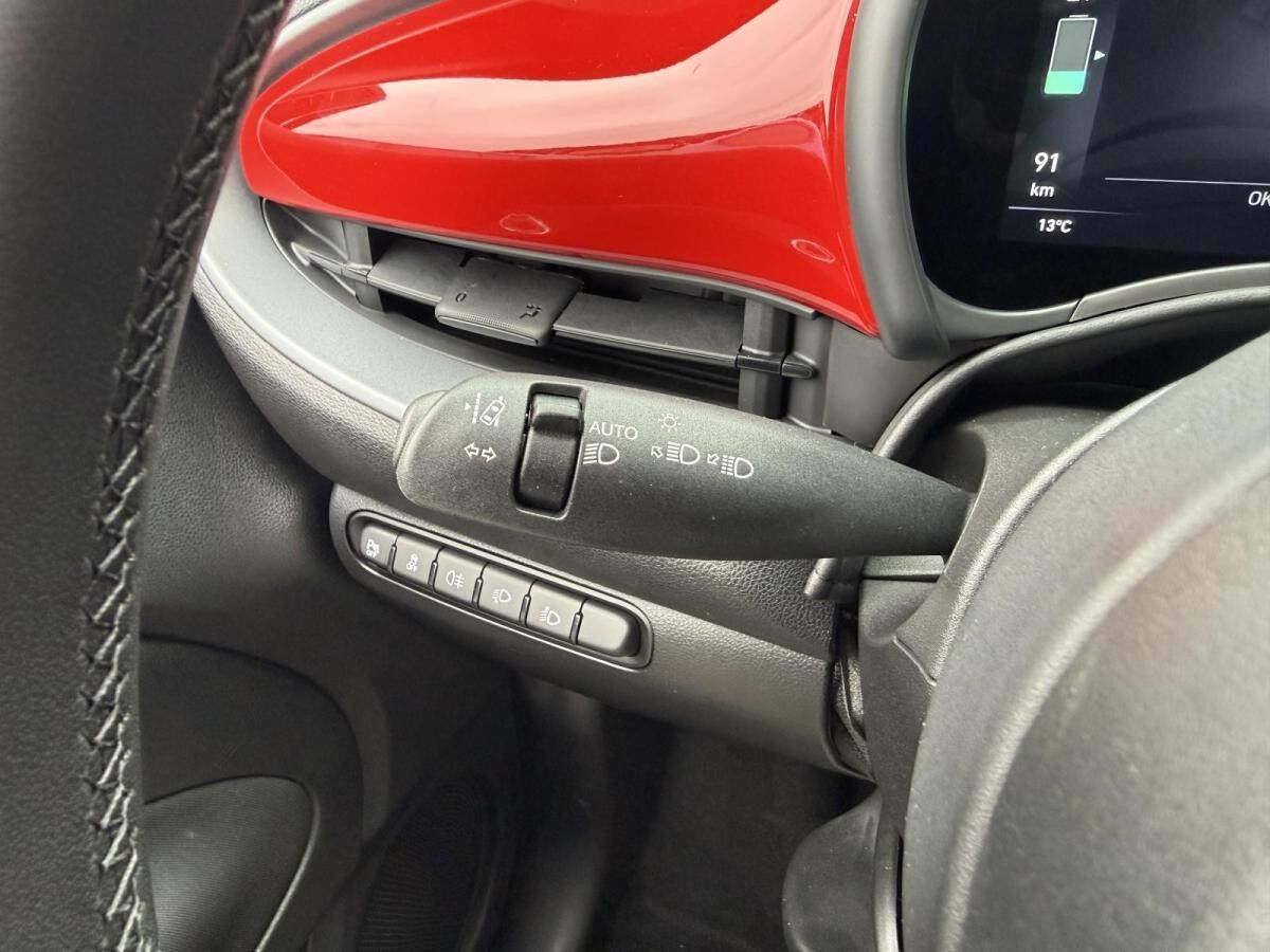 Fiat 500e (RED) 42 kWh LAGERWAGEN NAVI SHZ PDC KAMERA