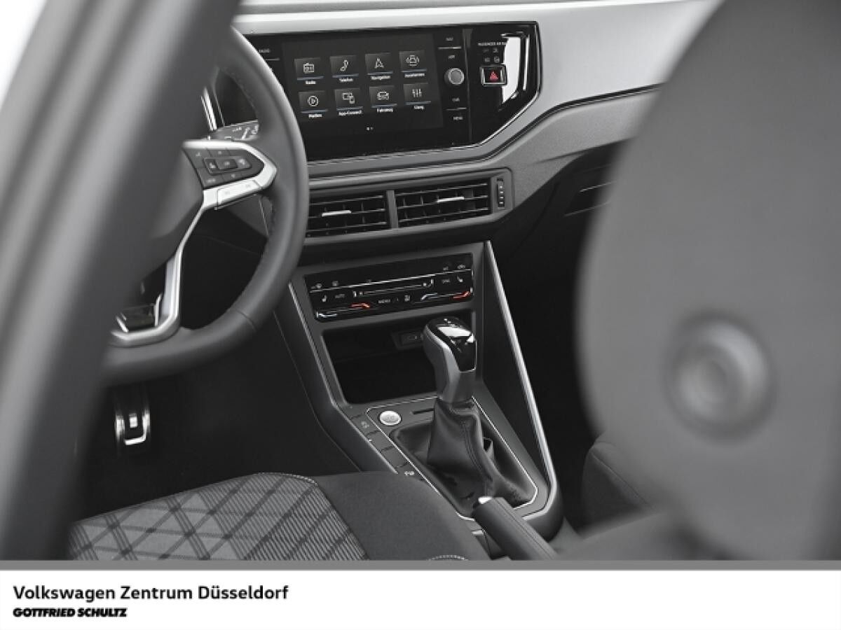 Volkswagen Taigo R-Line 1.0 TSI (Düsseldorf)