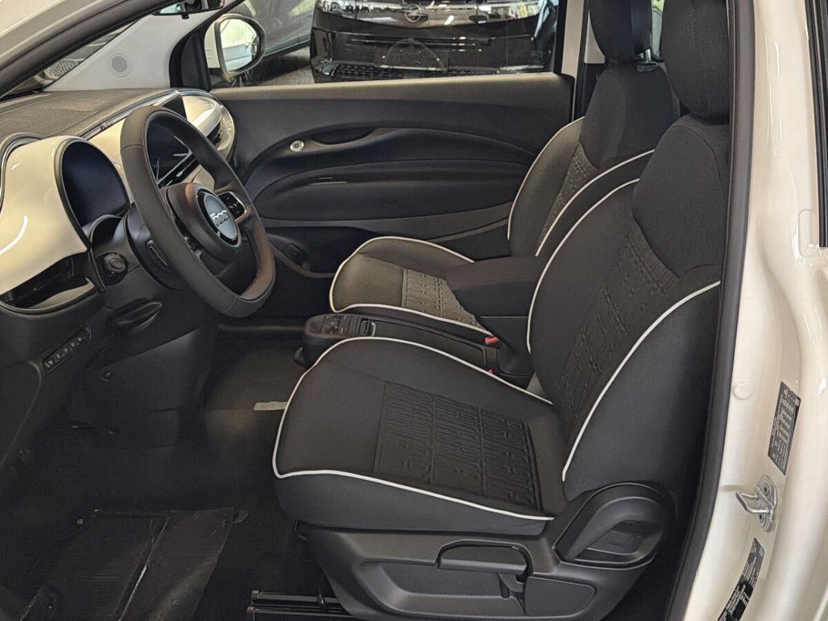 Fiat 500e 🔥BLACK DEAL🔥 SOFORT VERFÜGBAR !!REGION HAMBURG🚀ICON⚡–🔥  42KWH RFK SHZ