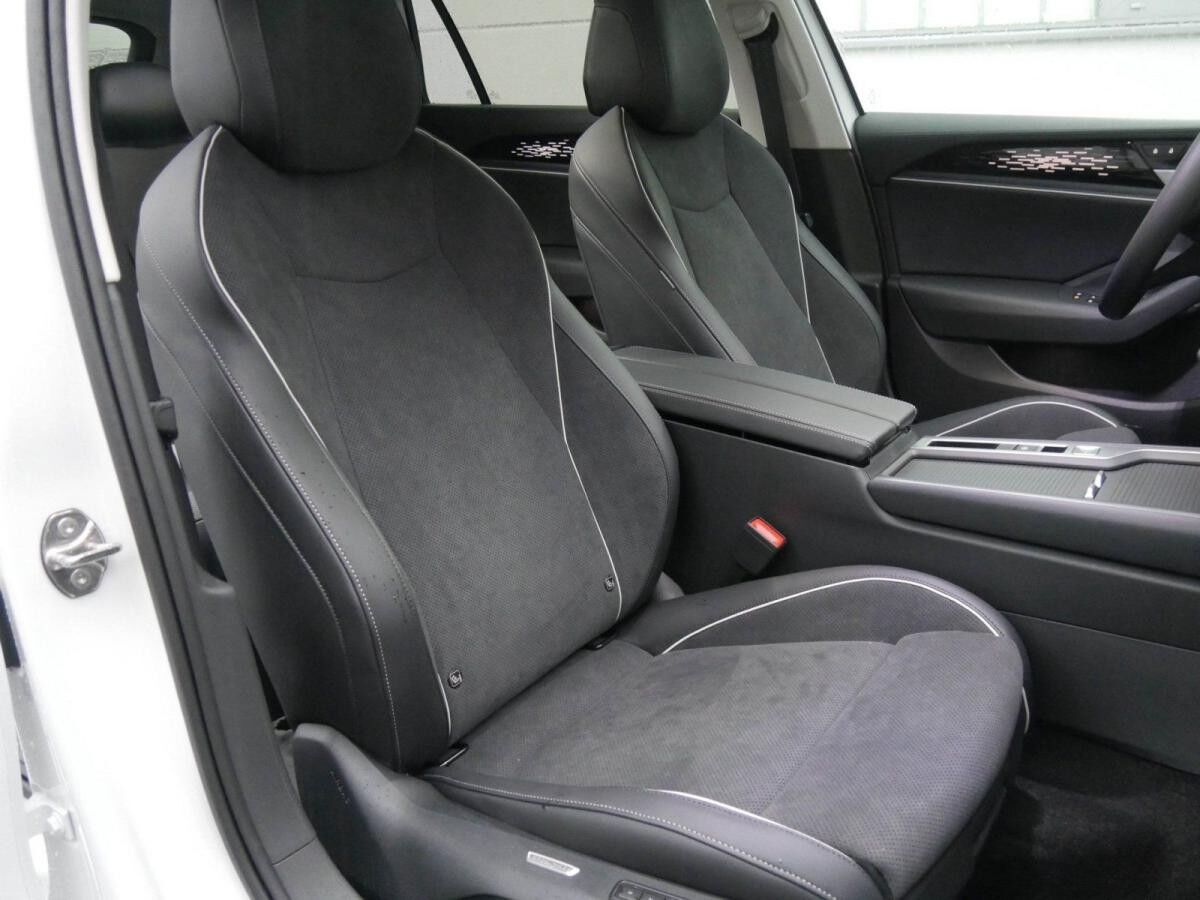 Volkswagen Passat Business 2,0TDI DSG AHK,IQ,IQ-DRIVE Lagerwagen !