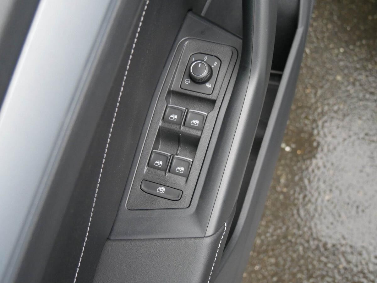 Volkswagen T-Roc 1.0 TSI GOAL AHK NAVI ACC App-Connect