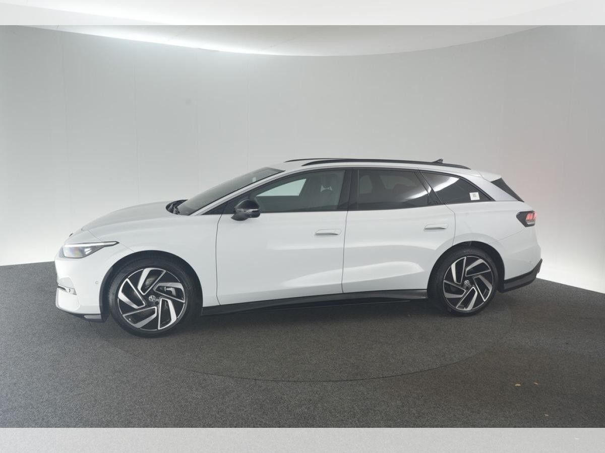 Volkswagen ID.7 Tourer Pro / SOFORT VERFÜGBAR !