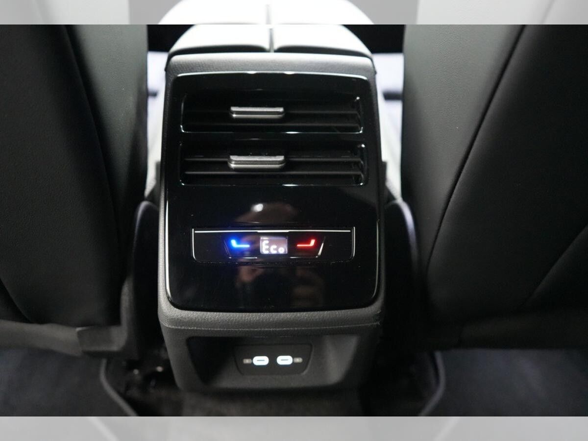 Volkswagen ID.7 Tourer Pro / SOFORT VERFÜGBAR !