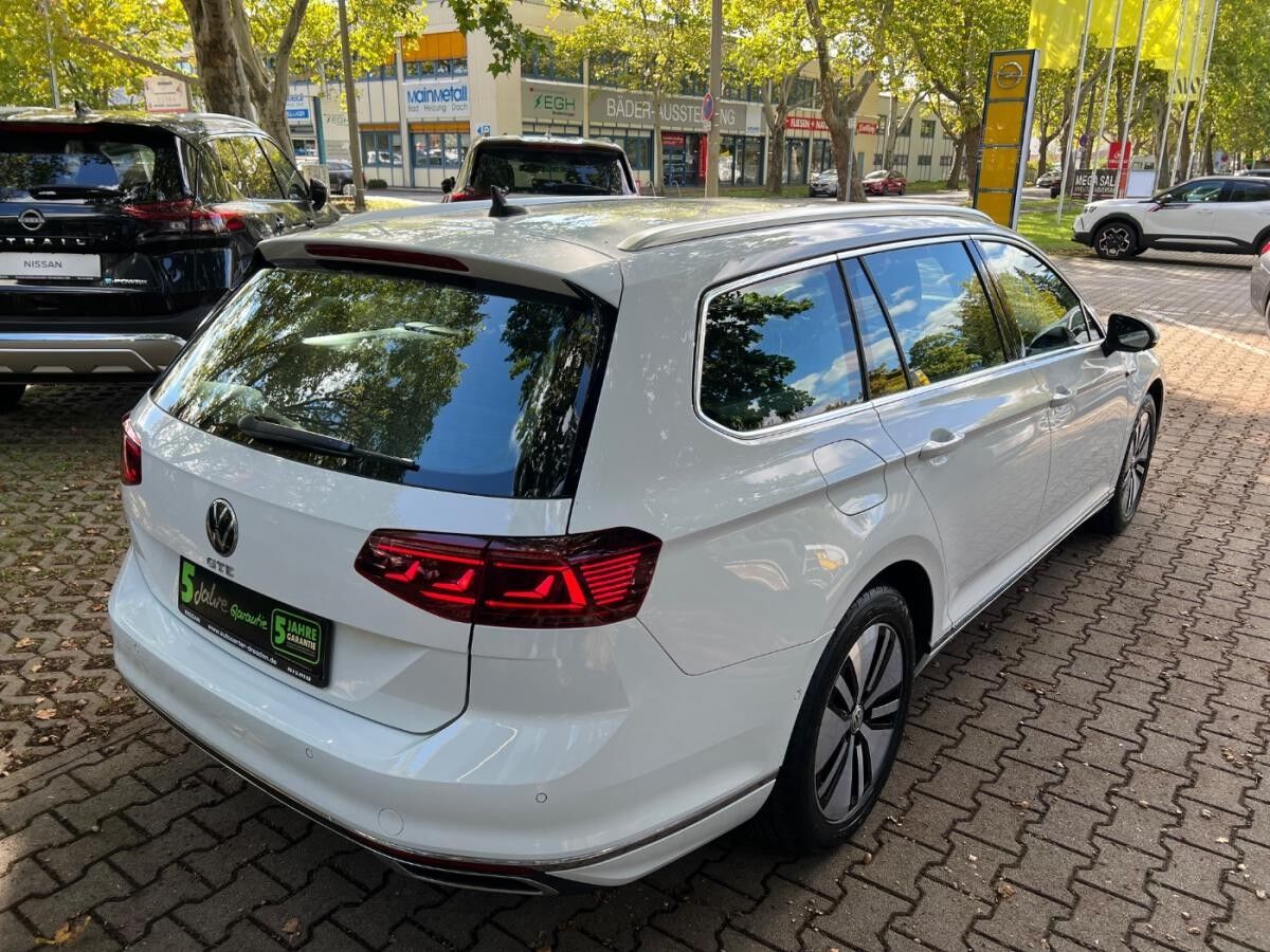 Volkswagen Passat Variant 1.4 TSI GTE ACC+AHK+Navi+SHZ Volkswagen Passat Variant 1.4 TSI GTE ACC+AHK+Navi+SHZ