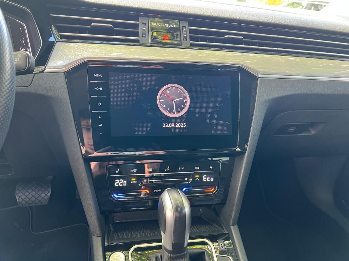 Volkswagen Passat Variant 1.4 TSI GTE ACC+AHK+Navi+SHZ Volkswagen Passat Variant 1.4 TSI GTE ACC+AHK+Navi+SHZ