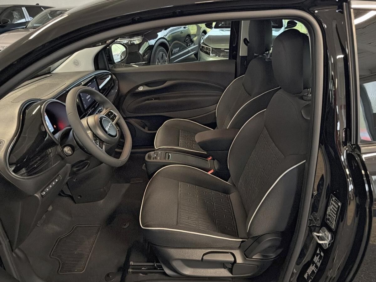 Fiat 500e 🔥BLACK DEAL🔥 SOFORT VERFÜGBAR !!REGION HAMBURG🚀ICON⚡–🔥   🔥 42KWH RFK SHZ