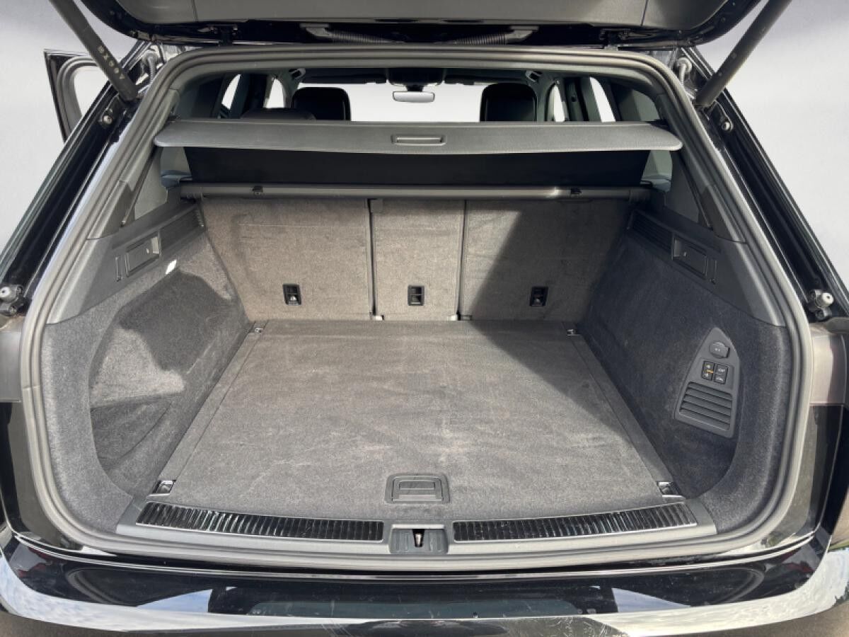 Volkswagen Touareg 3.0 TDI V6 R-Line AHK,  HUD, LUFT, sofort verfügbar