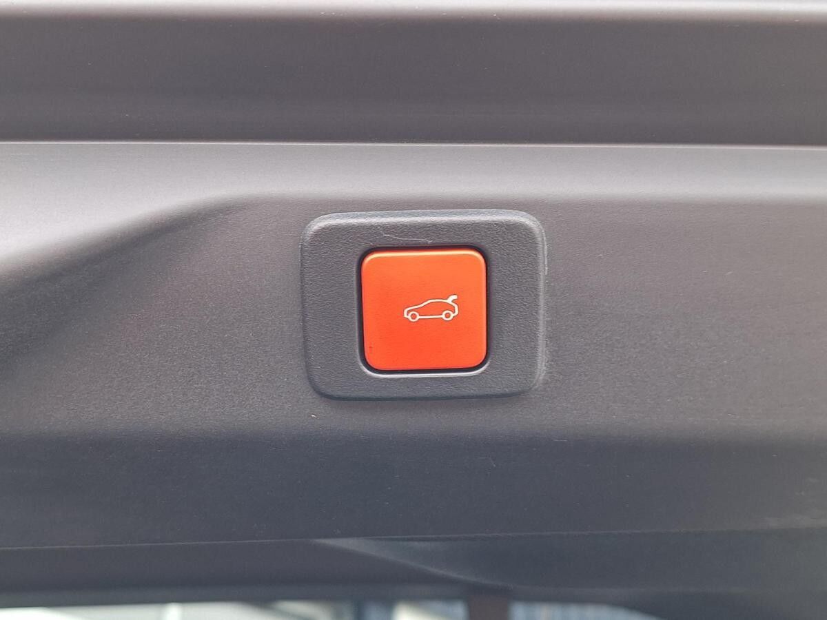 Peugeot 3008 GT HYBRID 145 e-DSC6 *AHK*SOFORT*