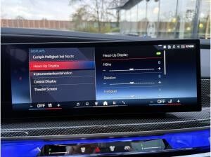 BMW i7 M70 xDrive //Automatiktüren B&W UPE Euro 217.640,- inkl.