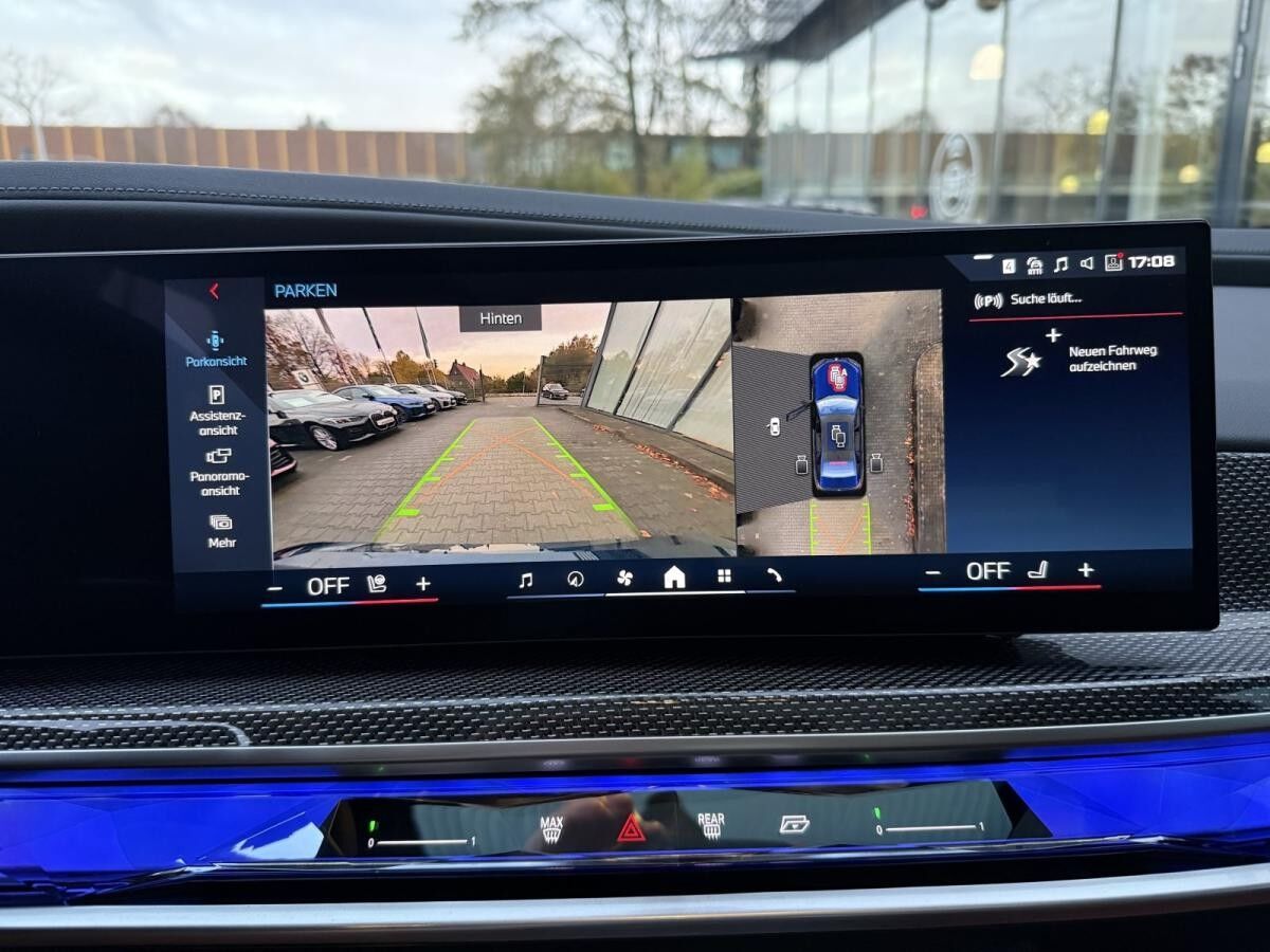 BMW i7 M70 xDrive //Automatiktüren B&W UPE Euro 217.640,- inkl.