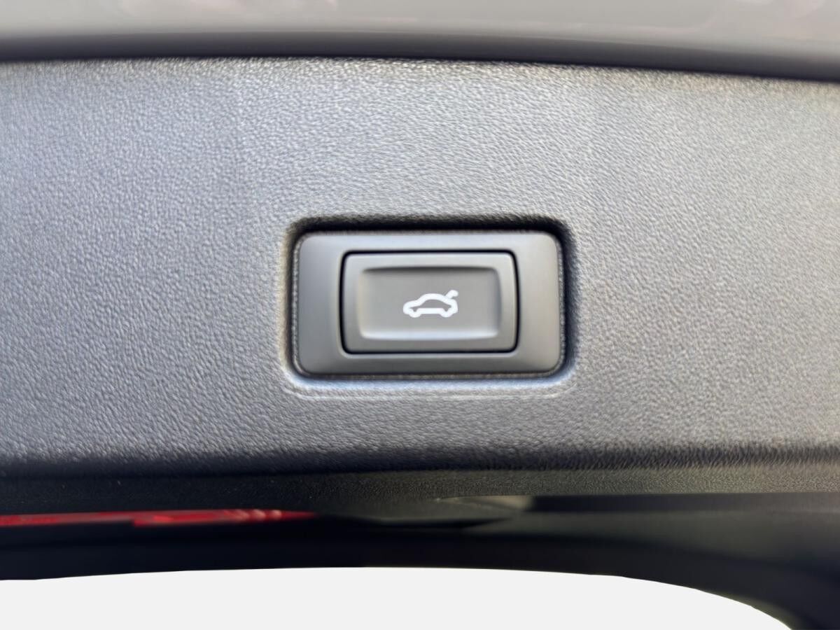 Audi Q4 e-tron SUV 45 quattro 210kW *SOFORT*EROBERUNG*