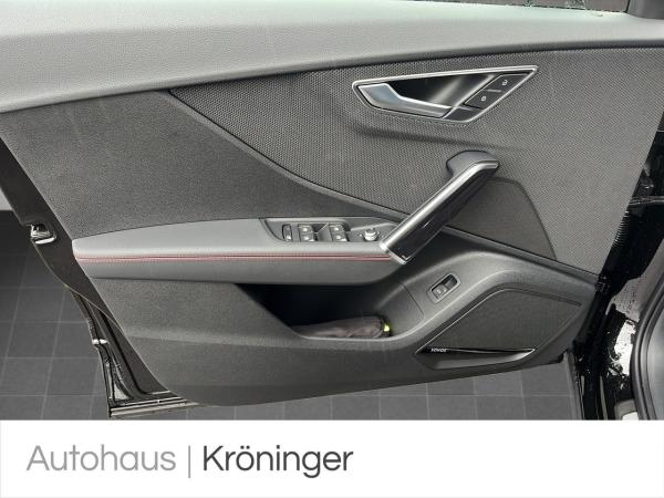 Audi Q2 40 TFSI quattro S line C Sonos AHK Pano Rück