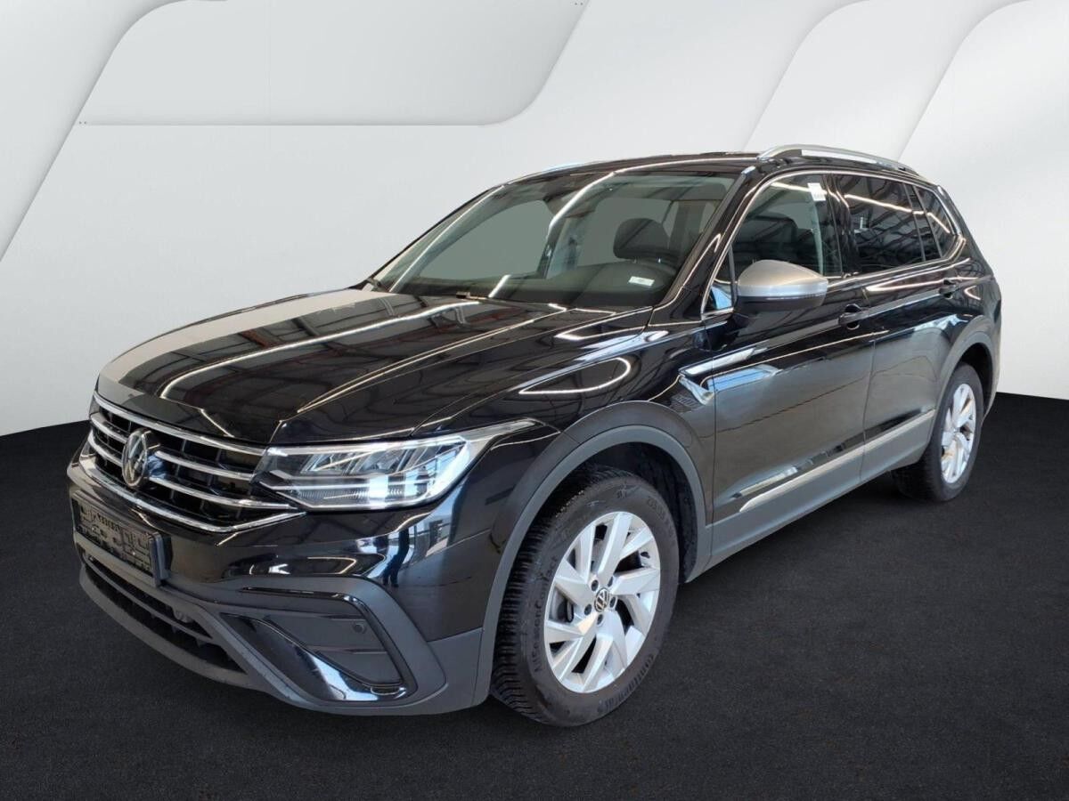 Volkswagen Tiguan Allspace Life 2.0 TDI DSG +18 Zoll+GJR+Navi+SHZ+AHK+ACC+7 Sitze+Kamera+LED+Digital Cockpit