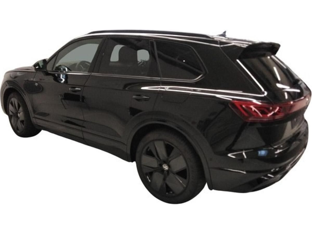 Volkswagen Touareg R 3.0 TSI eHybrid Volkswagen Touareg R 3.0 TSI eHybrid