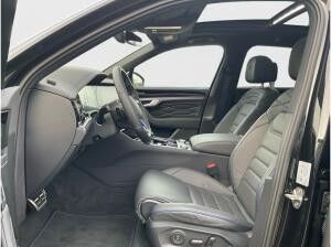 Volkswagen Touareg R 3.0 TSI eHybrid Navi HUD CarPlay 360° Volkswagen Touareg R 3.0 TSI eHybrid Navi HUD CarPlay 360°