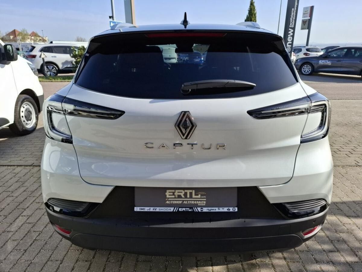 Renault Captur Techno Mild Hybrid 140 - Sofort Verfügbar!