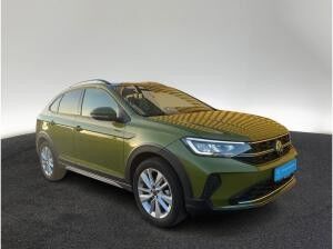 Volkswagen Taigo Move 1.5 TSI DSG AHK LED NAV PDC SHZ APP