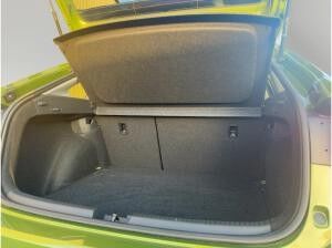 Volkswagen Taigo Move 1.5 TSI DSG AHK LED NAV PDC SHZ APP