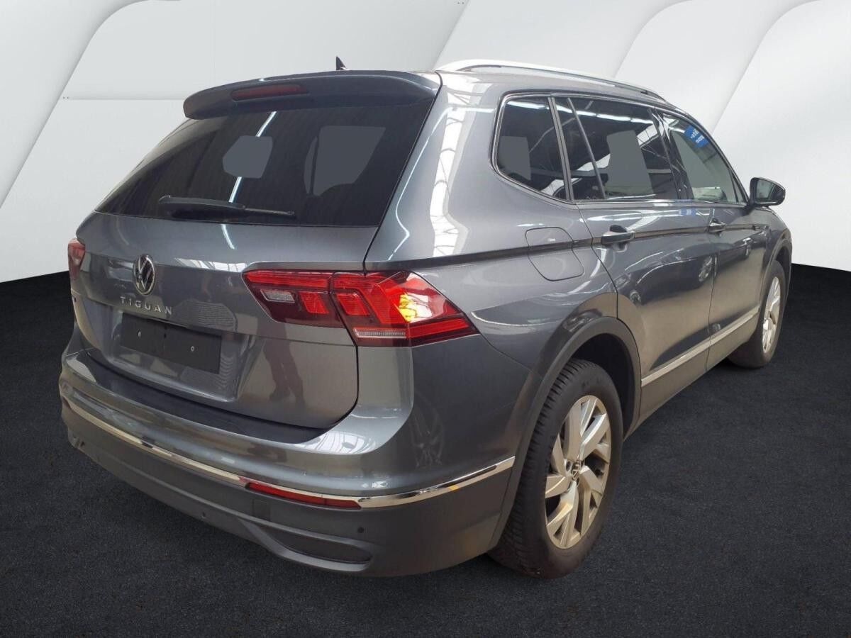 Volkswagen Tiguan Allspace Life 2.0 TDI DSG+18 Zoll+GJR+Navi+SHZ+ACC+7 Sitze+Kamera+LED+Digital Cockpit