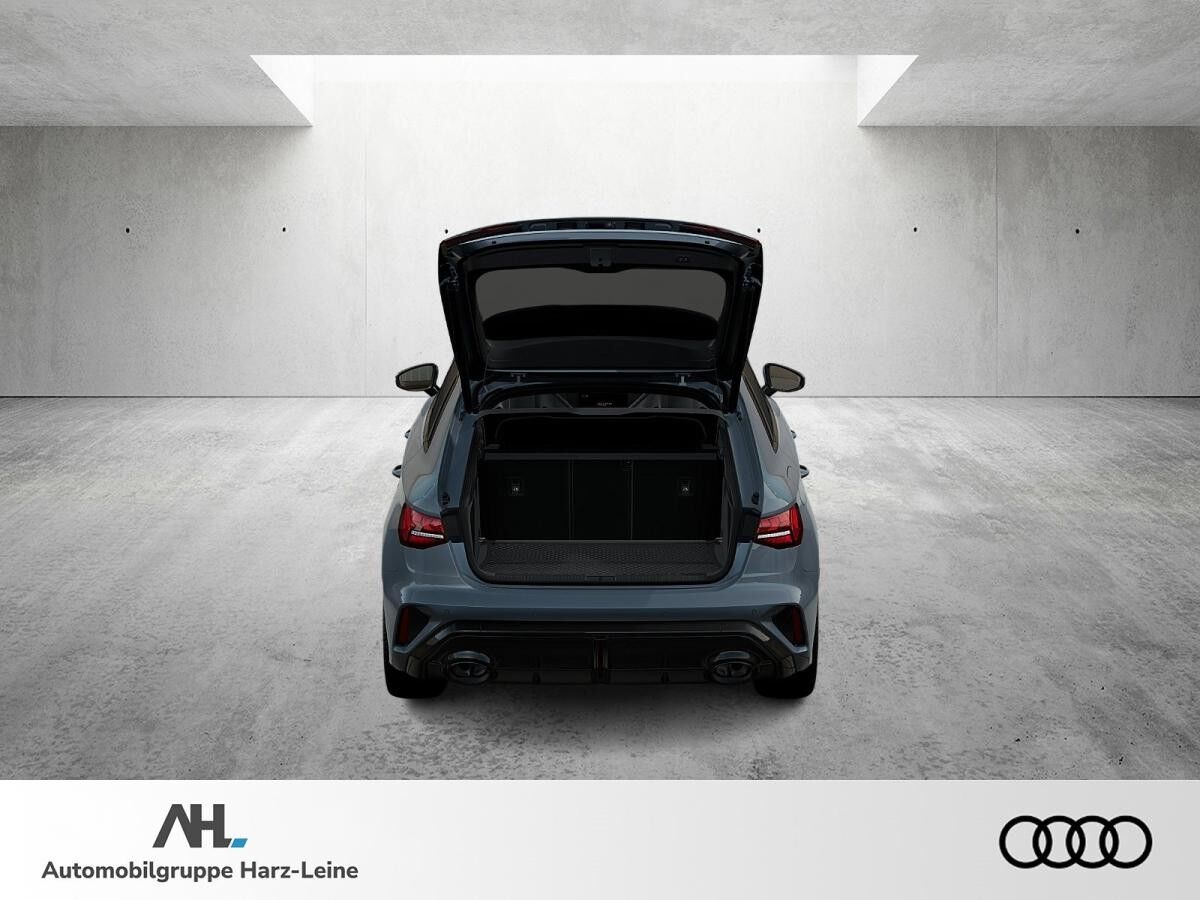 Audi RS3 TFSI quattro Keramik Schalensitze 290km/h