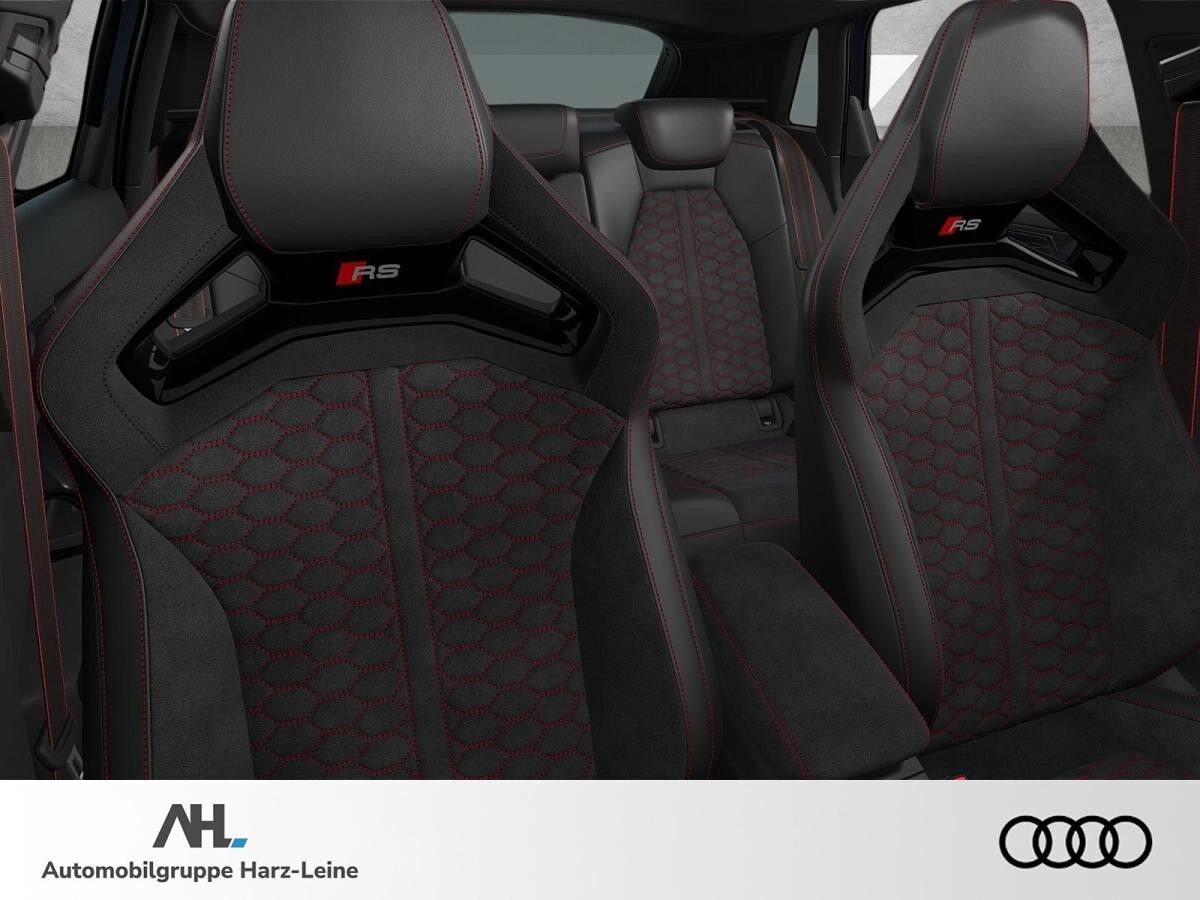Audi RS3 TFSI quattro Keramik Schalensitze 290km/h