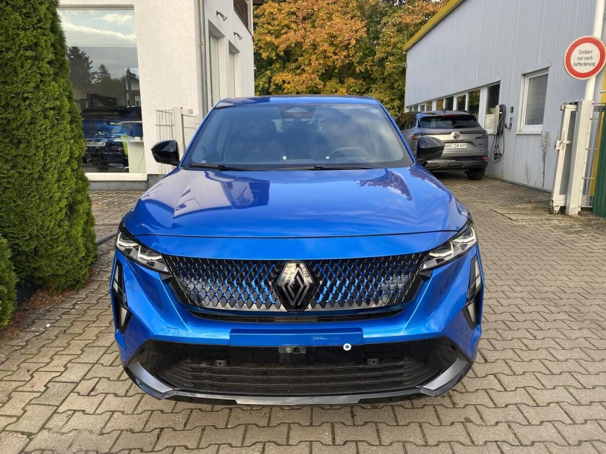 Renault Rafale E-Tech PHEV 300 4x4 Esprit Alpine Renault Rafale E-Tech PHEV 300 4x4 Esprit Alpine