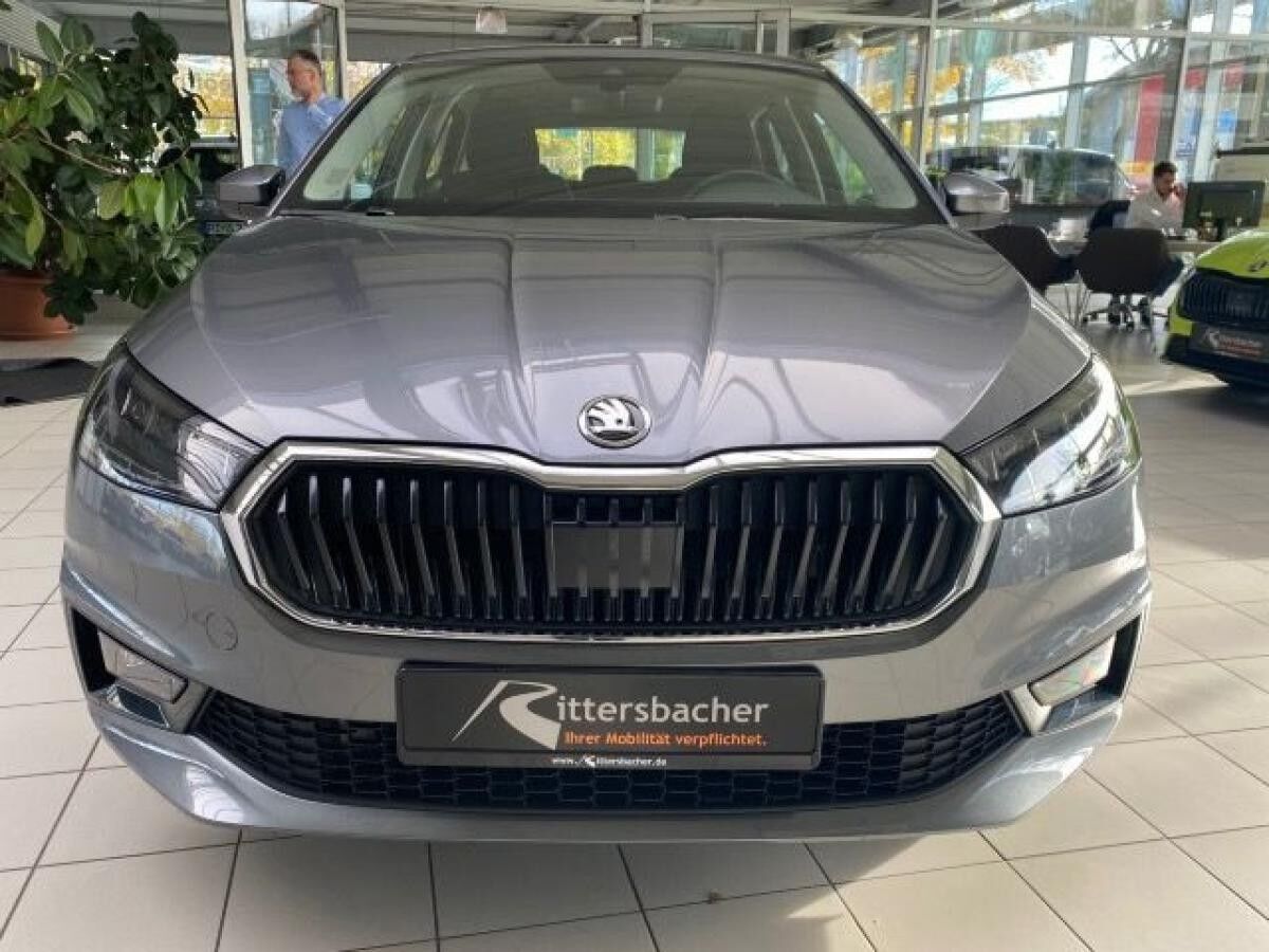 Skoda Fabia Selection 1,0 MPI 5-Gang-Schaltgetriebe Sofort Verfügbar