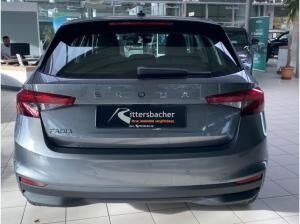 Skoda Fabia Selection 1,0 MPI 5-Gang-Schaltgetriebe